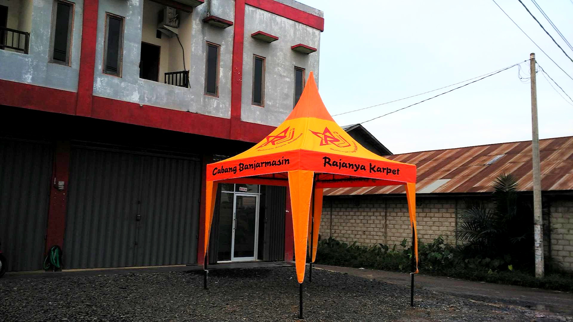 Tenda Kerucut